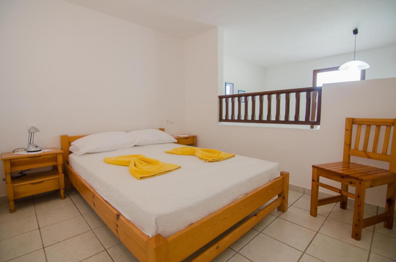 Golden Sun Aparthotel Chora  Buitenkant foto