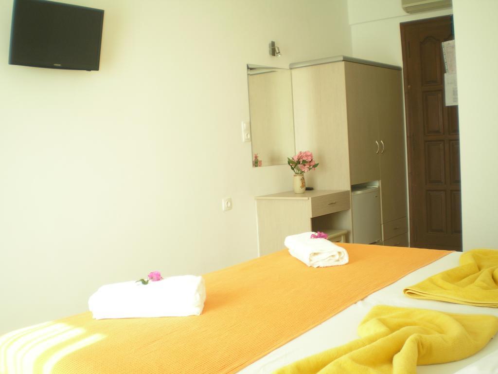 Golden Sun Aparthotel Chora  Buitenkant foto
