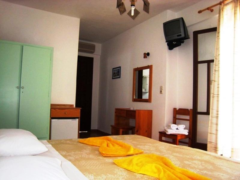 Golden Sun Aparthotel Chora  Buitenkant foto