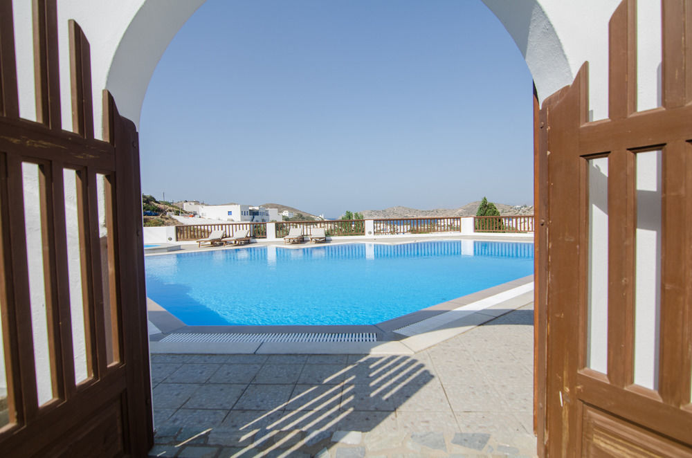 Golden Sun Aparthotel Chora  Buitenkant foto